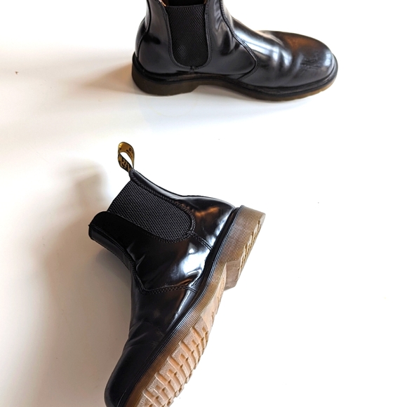 Dr. Marten's Chelsea, Black Boot, US 10 M - Picture 5 of 9